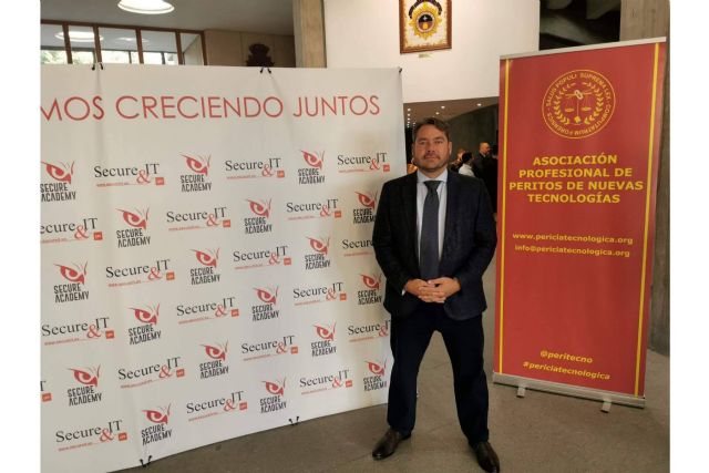 Entrevista al Director de GlobátiKa Peritos Informáticos, D. Ángel González, sobre la certificación de imágenes en procesos judiciales - 1, Foto 1
