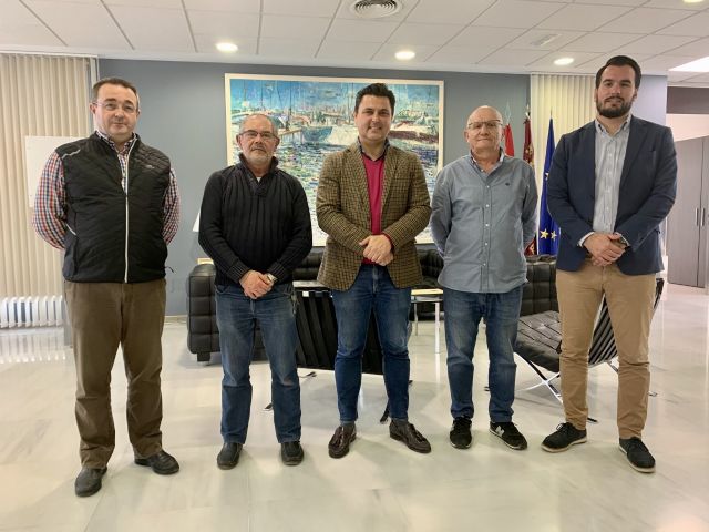 El Ayuntamiento renueva sus convenios de colaboración con las asociaciones de comerciantes locales - 1, Foto 1