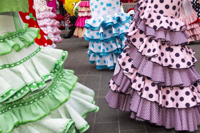 Faldas de flamenco en variedad de diseños y estampados - Lunares flamenco