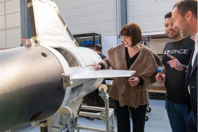 Diana Morant: Vamos a capacitar a nuestro país para lanzar satélites al espacio - 1, Foto 1