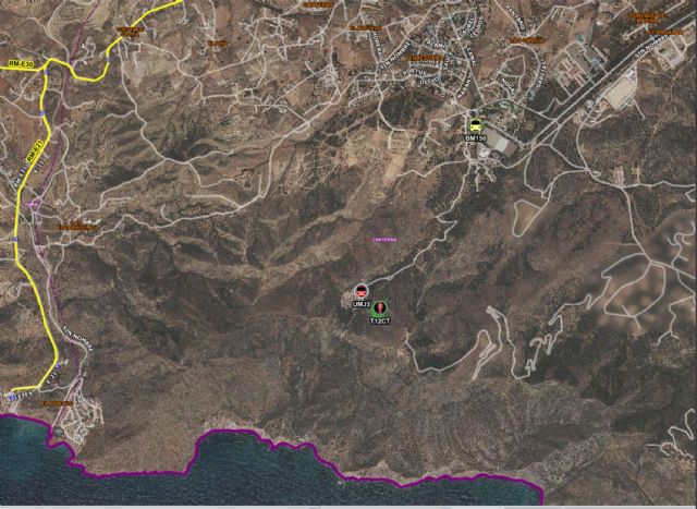 Servicios de emergencia rescatan a un senderista en el monte Roldán - 1, Foto 1