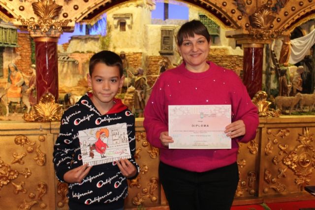 Entregan los premios a los ganadores del III Concurso de Postales de Navidad - 7