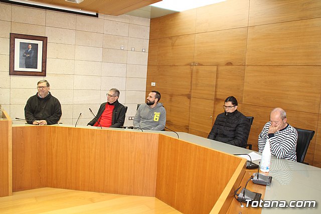 El alcalde recibe la visita de 7 internos del Centro Penitenciario Murcia I en el marco de un programa de visitas teraputicas - 4