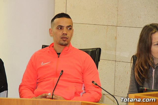 El alcalde recibe la visita de 7 internos del Centro Penitenciario Murcia I en el marco de un programa de visitas teraputicas - 8