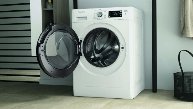 Los consumidores premian la gama de lavadoras FreshCare+ Clase A de Whirlpool con el Producto del Año 2023 - 1, Foto 1