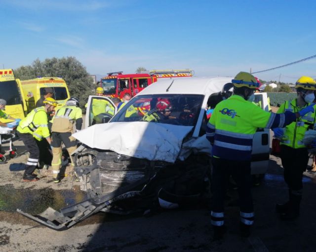 Siete heridos en accidente de tráfico en la carretera de Purias a Pulpí - 1, Foto 1