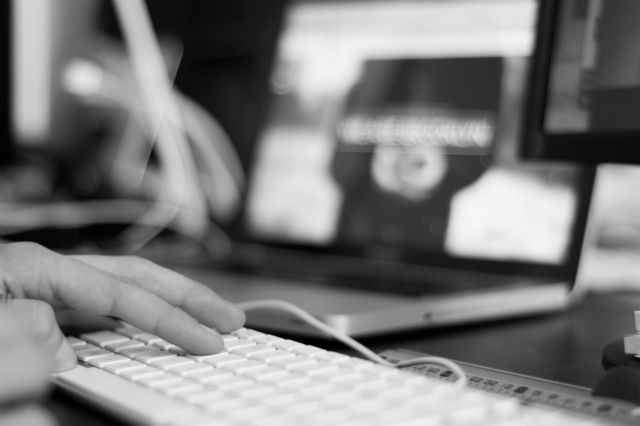 Un mantenimiento informático frecuente ayuda a las empresas a reducir drásticamente sus costes, según Redkom - 1, Foto 1