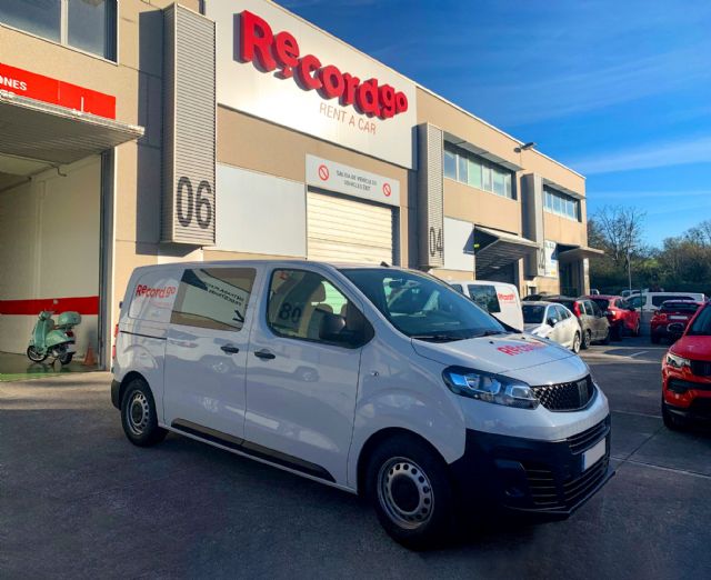 Record go incorpora vehículos industriales a sus servicios de movilidad - 1, Foto 1