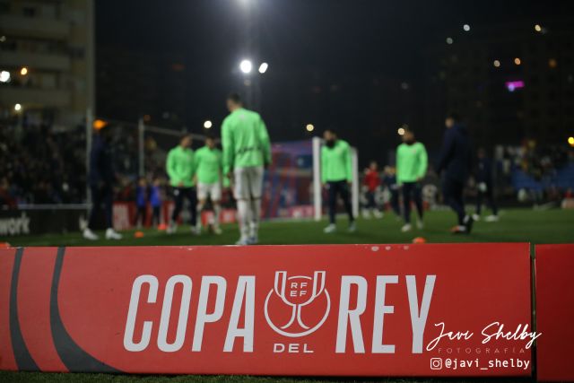 Los gladiadores Eldenses no pueden vencer a los leones de San Mams - 1