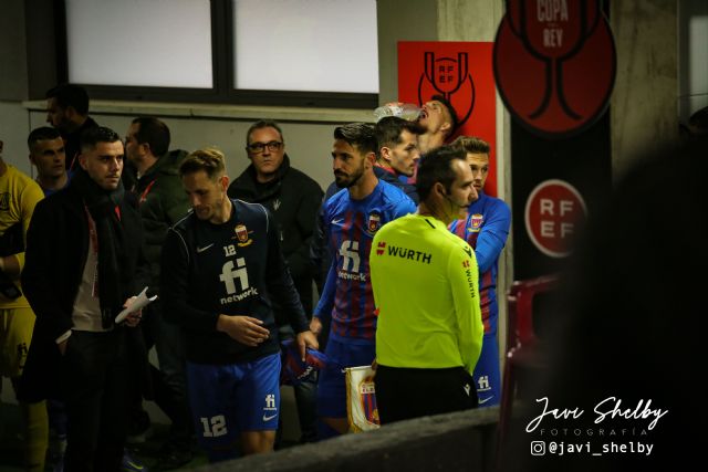 Los gladiadores Eldenses no pueden vencer a los leones de San Mams - 3