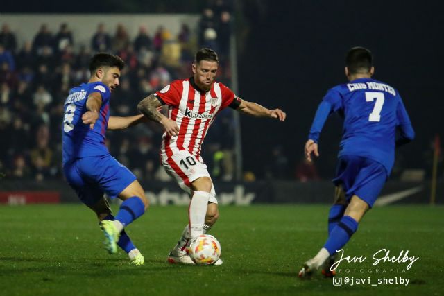 Los gladiadores Eldenses no pueden vencer a los leones de San Mams - 6