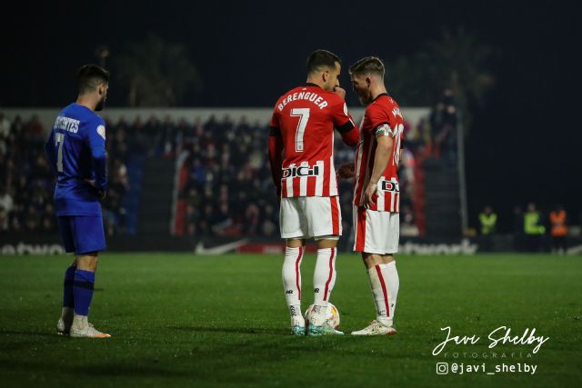 Los gladiadores Eldenses no pueden vencer a los leones de San Mams - 11