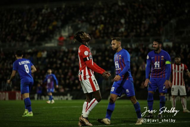 Los gladiadores Eldenses no pueden vencer a los leones de San Mams - 18