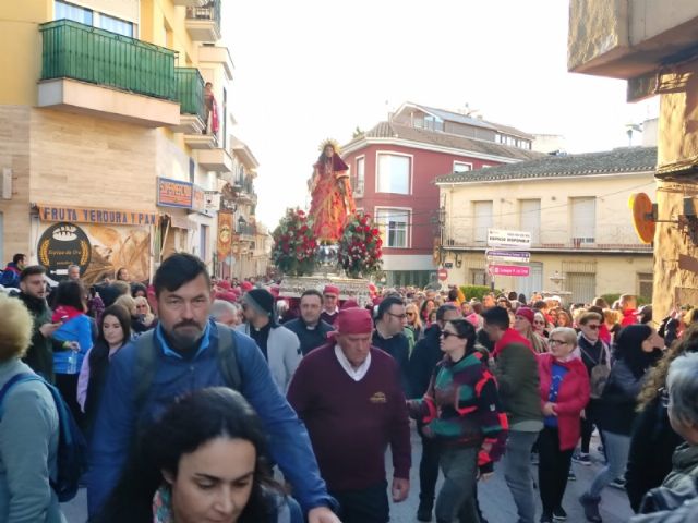 Ms de 15.000 personas participan en la jornada de romera de Santa Eulalia de Mrida, Patrona de Totana, que regresa a su santuario en Sierra Espua - 14