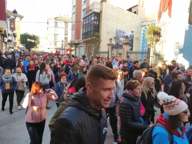 Ms de 15.000 personas participan en la jornada de romera de Santa Eulalia de Mrida, Patrona de Totana, que regresa a su santuario en Sierra Espua - 17