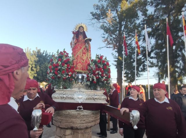 Ms de 15.000 personas participan en la jornada de romera de Santa Eulalia de Mrida, Patrona de Totana, que regresa a su santuario en Sierra Espua - 34