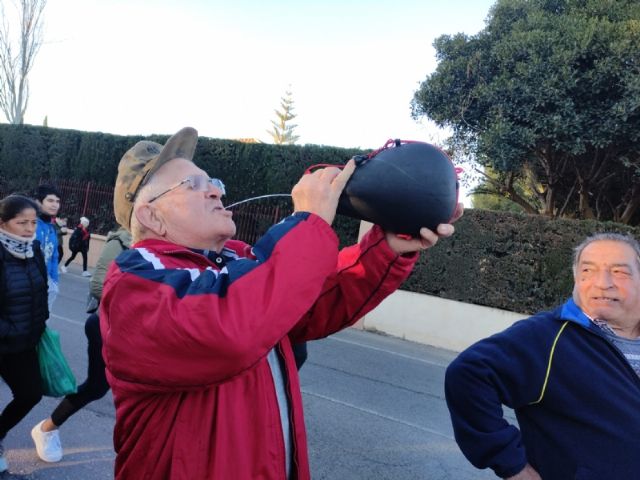 Más de 15.000 personas participan en la jornada de romería de Santa Eulalia de Mérida, Patrona de Totana, que regresa a su santuario en Sierra Espuña - 38