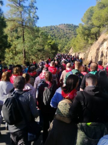 Ms de 15.000 personas participan en la jornada de romera de Santa Eulalia de Mrida, Patrona de Totana, que regresa a su santuario en Sierra Espua - 46