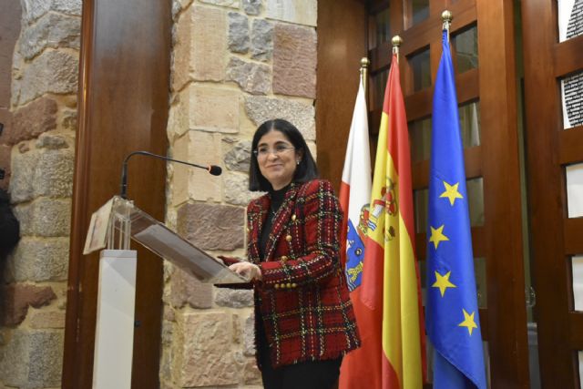 Darias: La Enfermería representa vocación, cercanía, humanización de la atención sanitaria y, sobre todo, el cuidado - 1, Foto 1