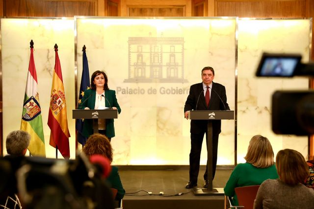 Planas traslada el compromiso del Gobierno con los proyectos agroalimentarios de La Rioja - 1, Foto 1
