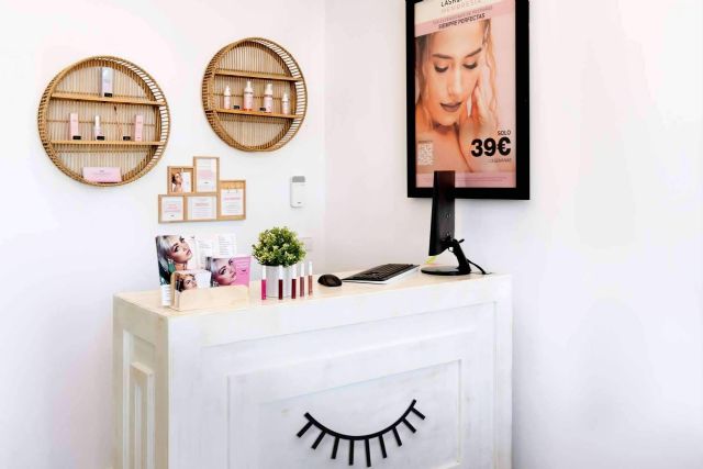 Lashes & Go se ha posicionado como una de las principales franquicias del país gracias al servicio de las extensiones de pestañas - 1, Foto 1