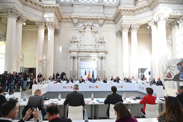 España y Francia acuerdan impulsar la creación de campus de Formación Profesional binacionales en sectores clave - 1, Foto 1