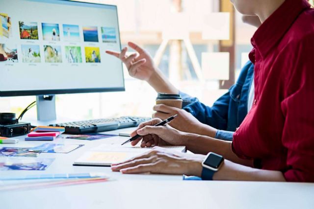 Las razones para elevar un negocio mediante una agencia social media, por Convertiam - 1, Foto 1