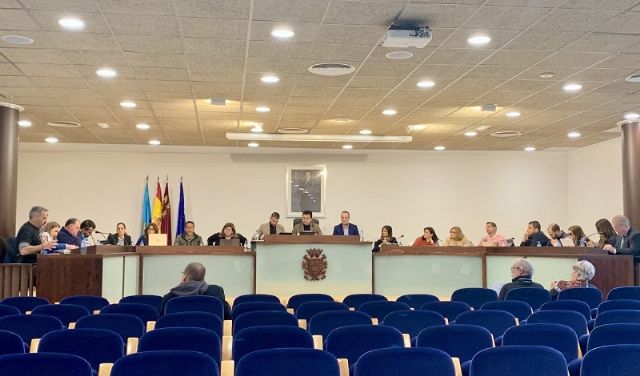 El Pleno aprueba un reglamento sobre la figura del Cronista Oficial de la Villa de San Javier - 1, Foto 1