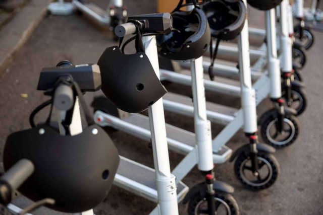 Una de las tiendas con los mejores servicios de reparación de patinetes eléctricos en Madrid - 1, Foto 1