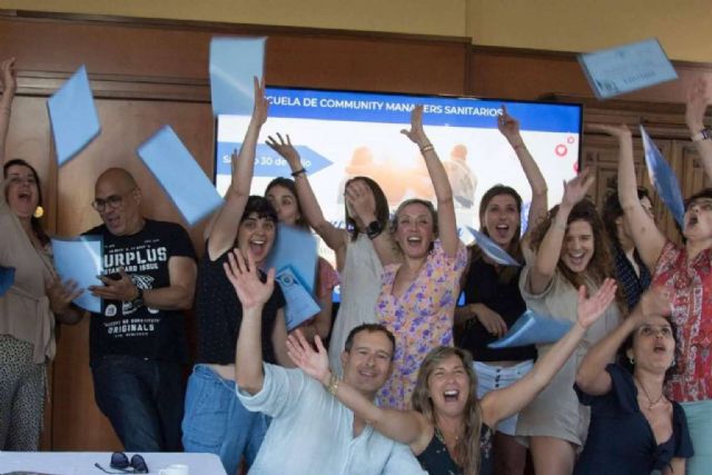 El puesto de community manager sanitario es una nueva profesión requerida por farmacias y clínicas - 1, Foto 1