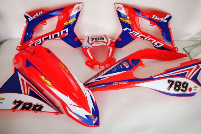 ADHESIVOSEMBARRADOS presenta su gran variedad de pegatinas de moto - 1, Foto 1