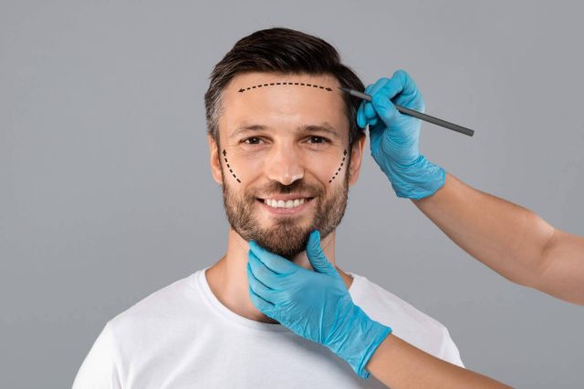 Élite Capilar y el procedimiento de feminización para bajar la línea del cabello - 1, Foto 1