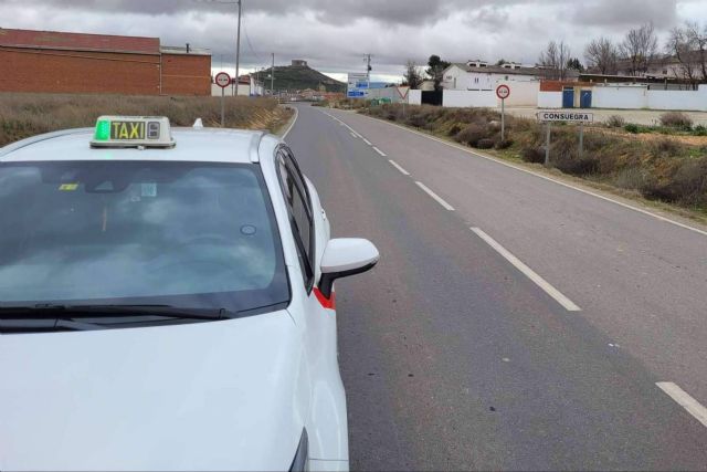 Comodidad y seguridad con el servicio de taxi en Pinto que ofrece Taxis Madrid Sur - 1, Foto 1