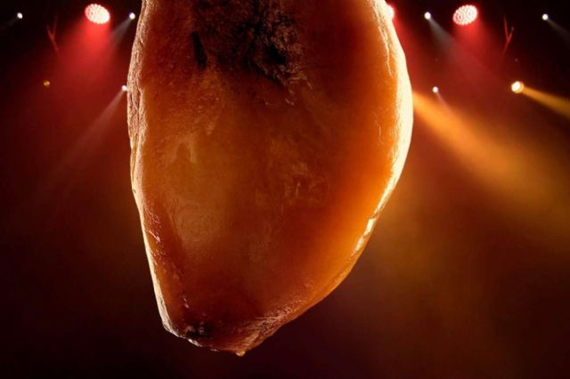 Maximiliano Jabugo ofrece jamones de Denominación de Origen Protegida Jabugo - 1, Foto 1