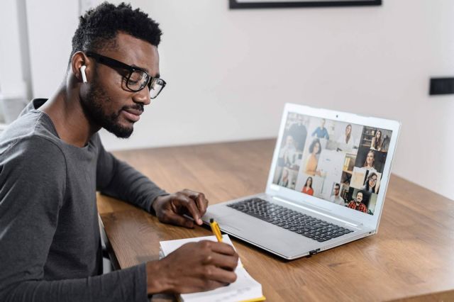 Iván González, un asesor financiero que ofrece orientación sobre autónomos y la baja laboral - 1, Foto 1