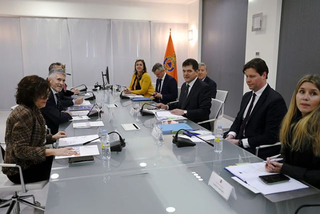 Grande-Marlaska ratifica al comisario europeo de Gestión de Crisis el compromiso de España con los afectados por el terremoto - 1, Foto 1