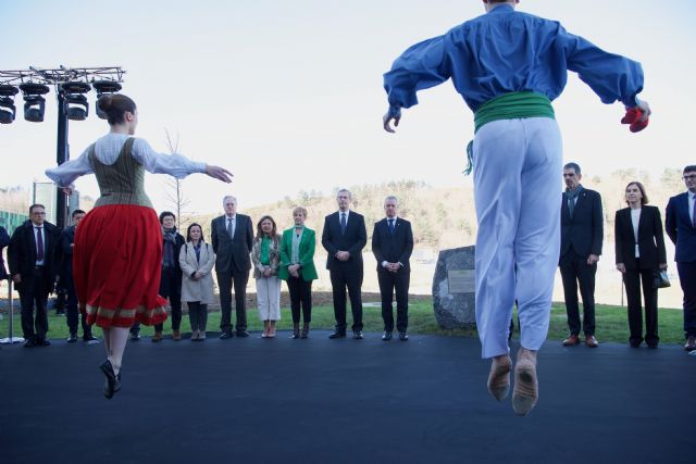 DFG inaugura uno de los almacenes de distribución farmacéutica más modernos y robotizados de Europa - 1, Foto 1