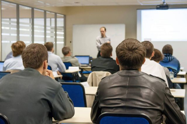 Constanza Business & Protocol School imparte una formación con salida mercado laboral - 1, Foto 1