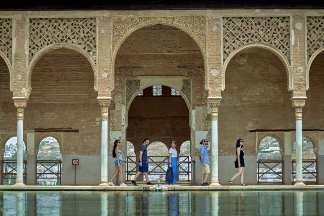 Cuáles son los lugares imprescindibles que visitar en Granada, de la mano de Play Granada - 1, Foto 1