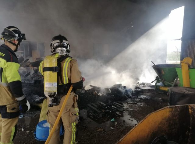 Incendio en la pedanía lorquina de la Hoya - 1, Foto 1