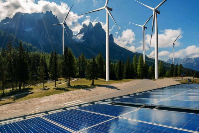 España tiene la capacidad para alcanzar el 100 % de producción de energía renovable, según Vatios Verdes - 1, Foto 1