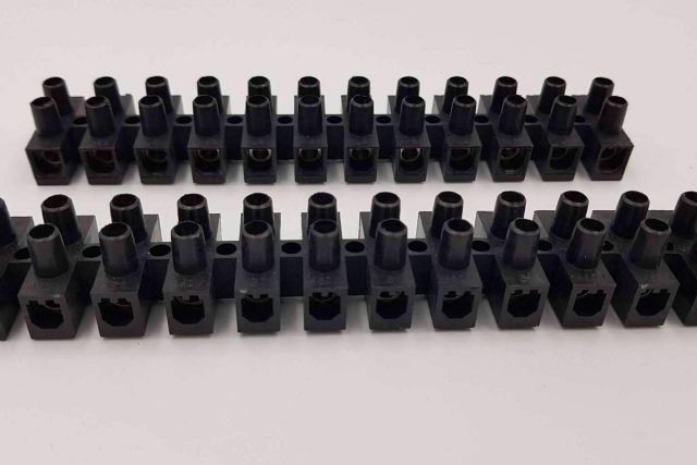 Regletas de conexión eléctrica de la mano de Infosolucion - 1, Foto 1