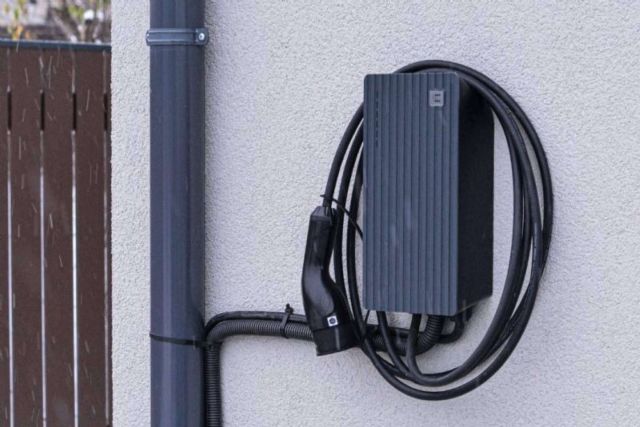 La carga inteligente de vehículos eléctricos como respuesta al aumento de demanda - 1, Foto 1