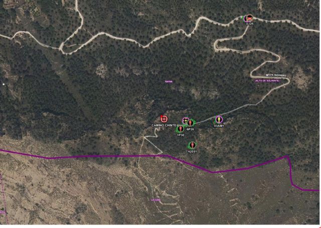 Rescatan por aire a una senderista accidentada en Camino del Chinte, Blanca - 1, Foto 1