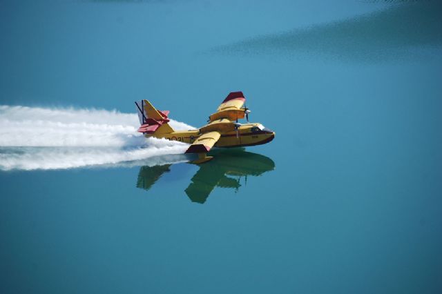 Transición Ecológica colabora en la extinción de los incendios forestales en Castellón y Teruel - 1, Foto 1