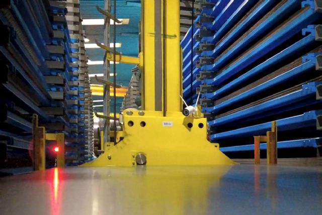 El nuevo robot logístico para aumentar la variedad de productos y la capacidad de almacenaje de Tubos Paris - 1, Foto 1