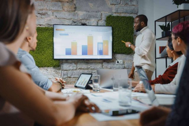 ¿Por qué las empresas deben apostar por el marketing digital?, por Backspin - 1, Foto 1