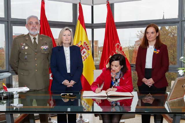 Defensa cede al Ayuntamiento de Getafe 214.000 metros cuadrados de la base aérea para la construcción de viviendas asequibles - 1, Foto 1