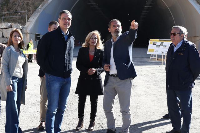 Pedro Sánchez subraya el papel fundamental que tendrá la B-40 en la movilidad del área metropolitana de Barcelona - 1, Foto 1