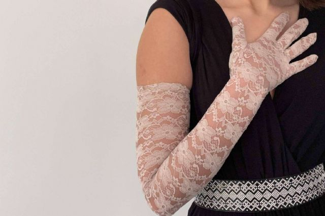 ¿De dónde son los guantes que aparecen en famosas revistas de moda? - 1, Foto 1